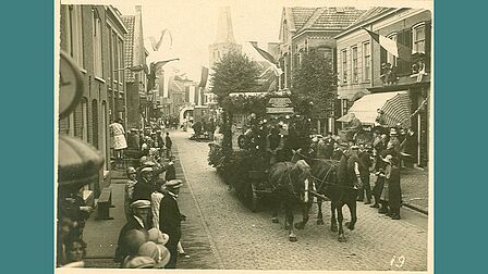 Praalwagen "leve de boerenstand"